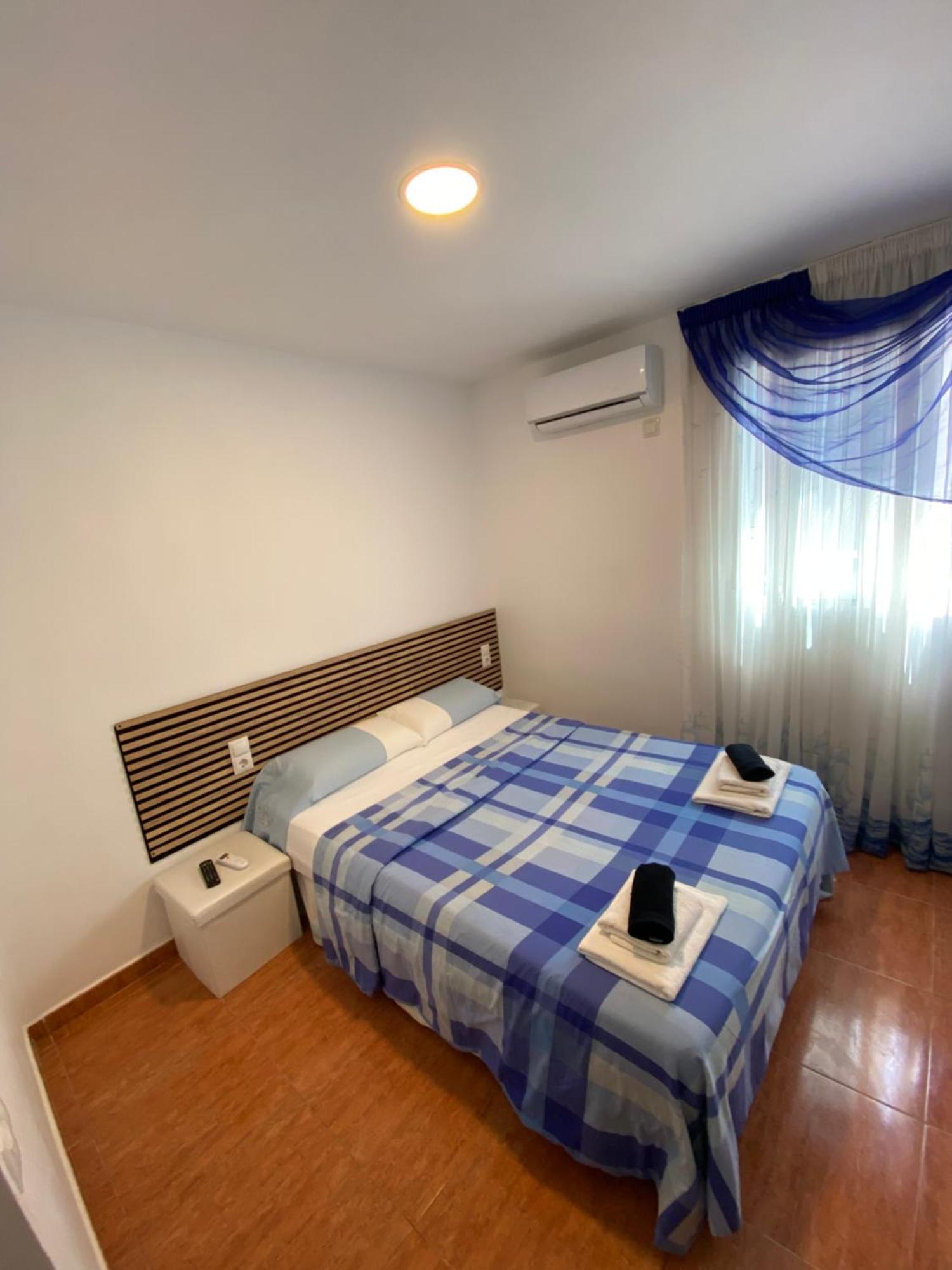Habitaciones Con Bano Y Cocina Privada Валенсия Экстерьер фото