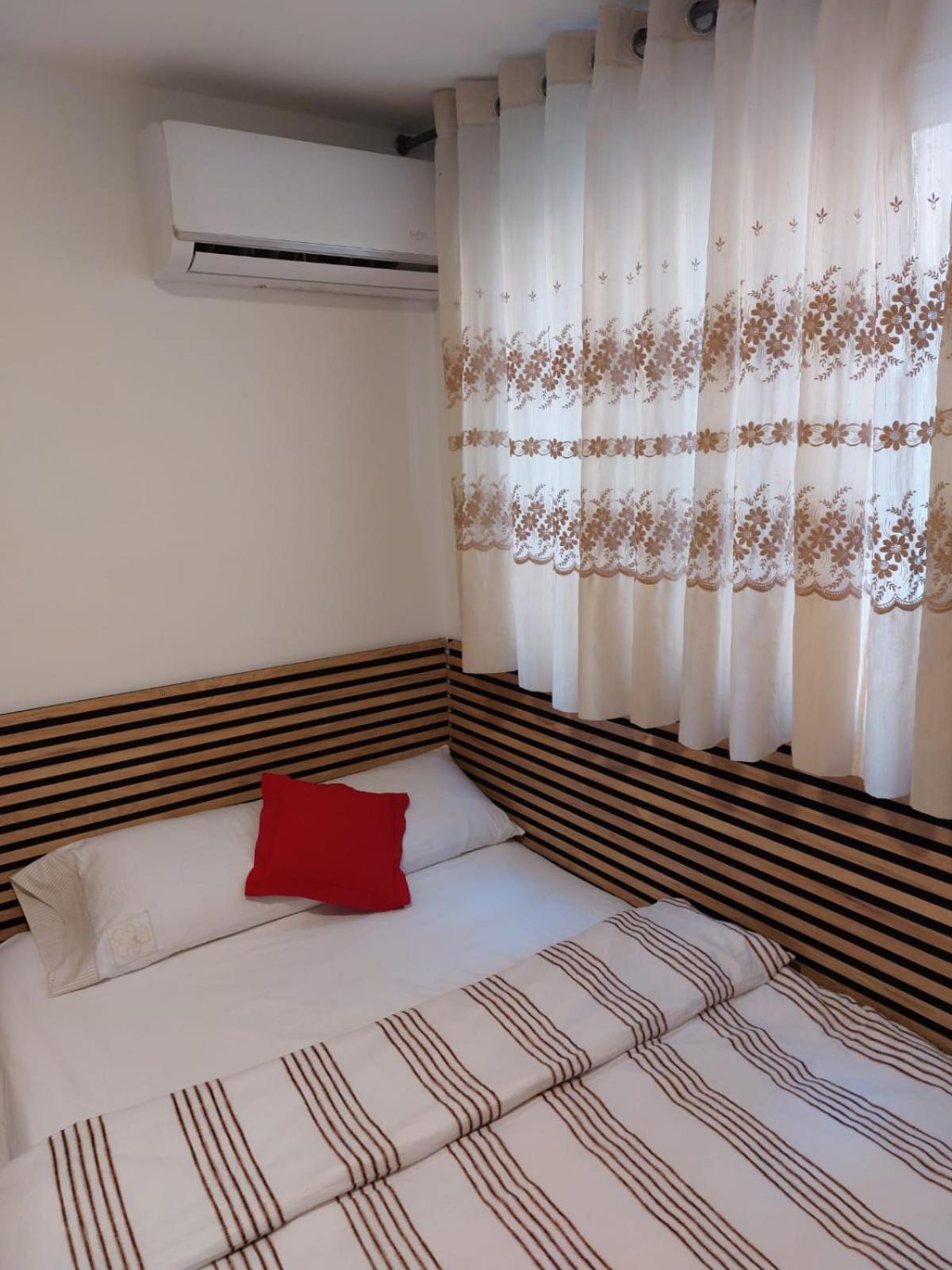 Habitaciones Con Bano Y Cocina Privada Валенсия Экстерьер фото